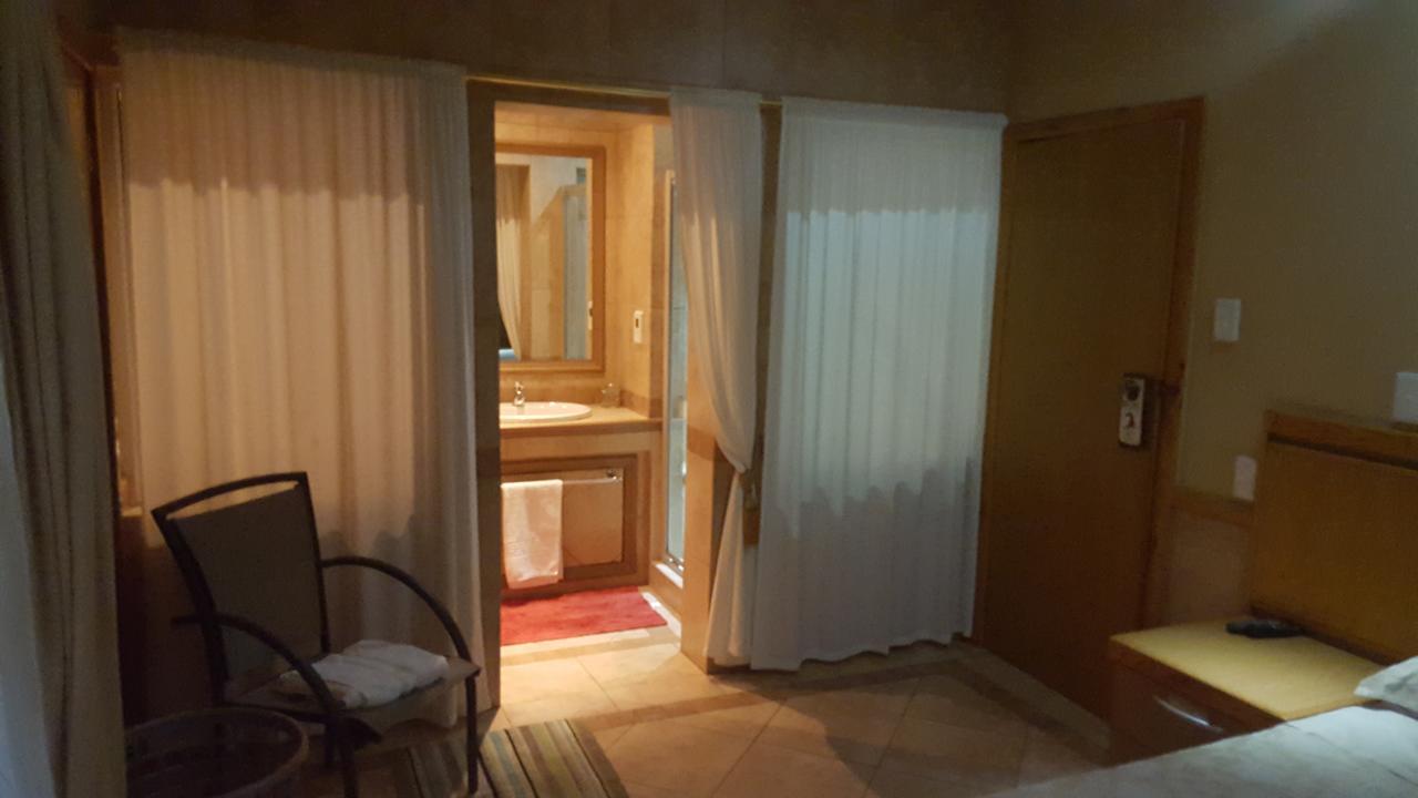 Bubez Guesthouse Barberton Exteriör bild